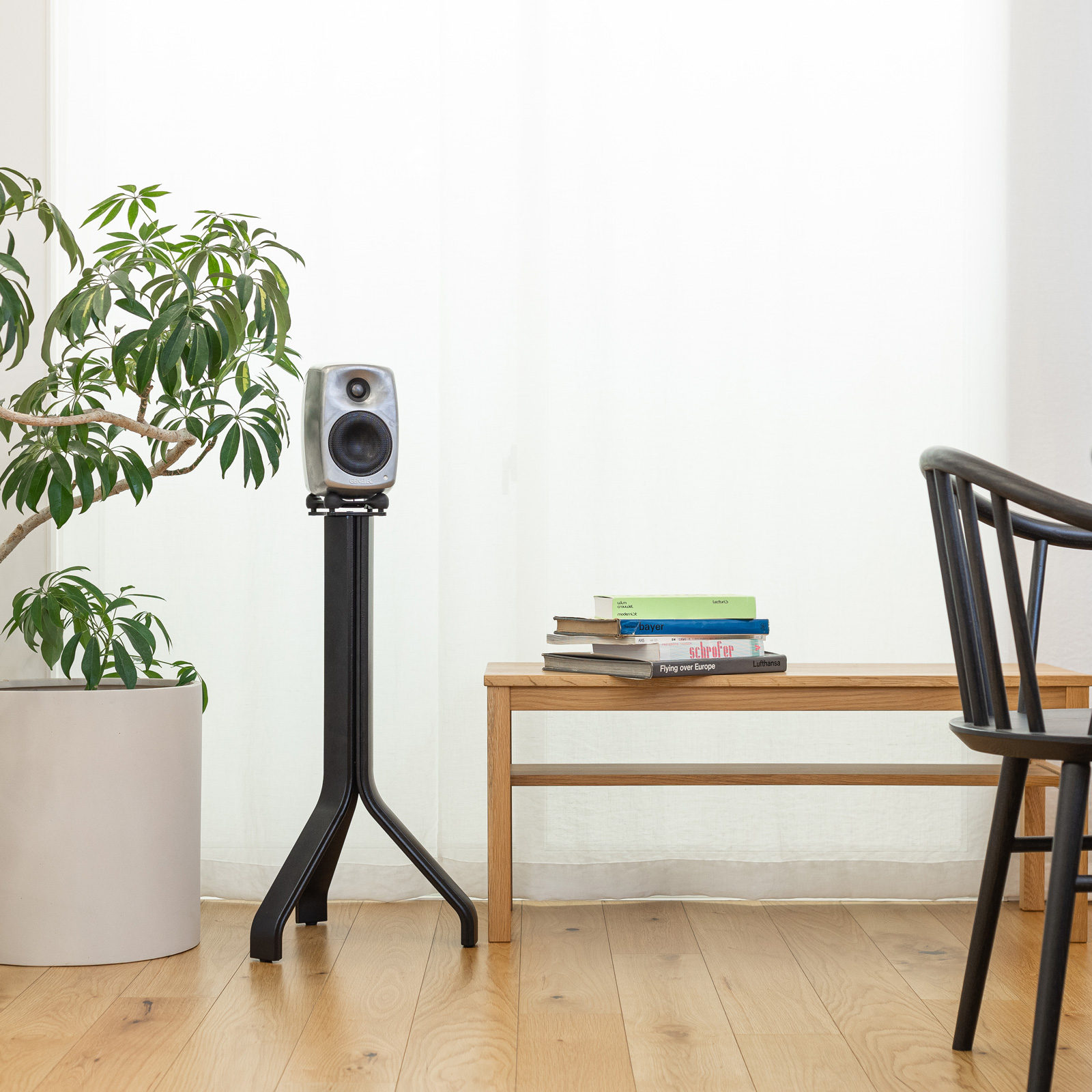 8000-450 TRIOL（トリオール）スタンド - ジェネレックジャパン