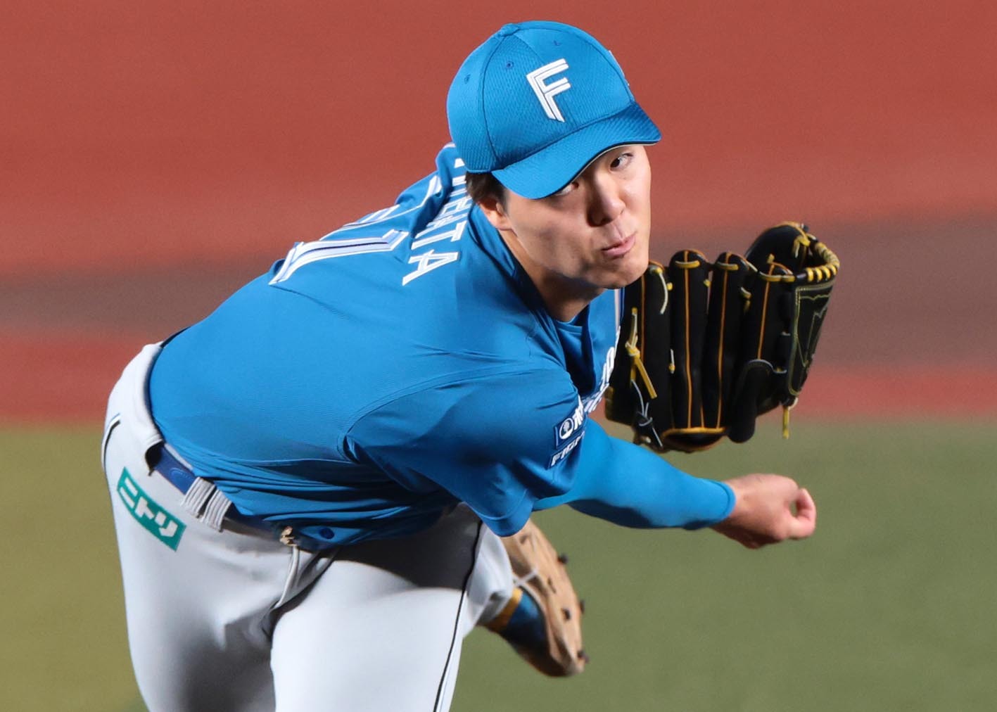 柴田獅子 プロ2度目の先発で粘りの投球披露 その背中に熱視線を送る