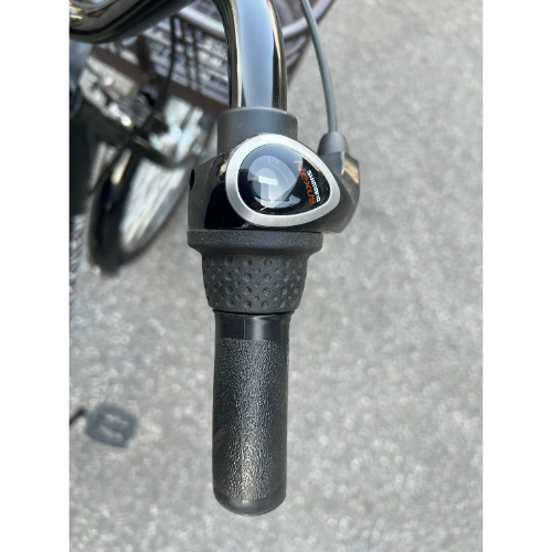 東海店舗受取限定】パンクしない自転車 通学車 ベルナルド 27インチ