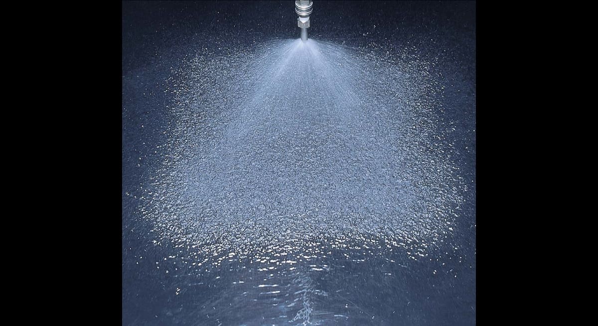 SSXP（ステンレス鋼303/316製充角錐ノズル） | フォグエンジニア霧の