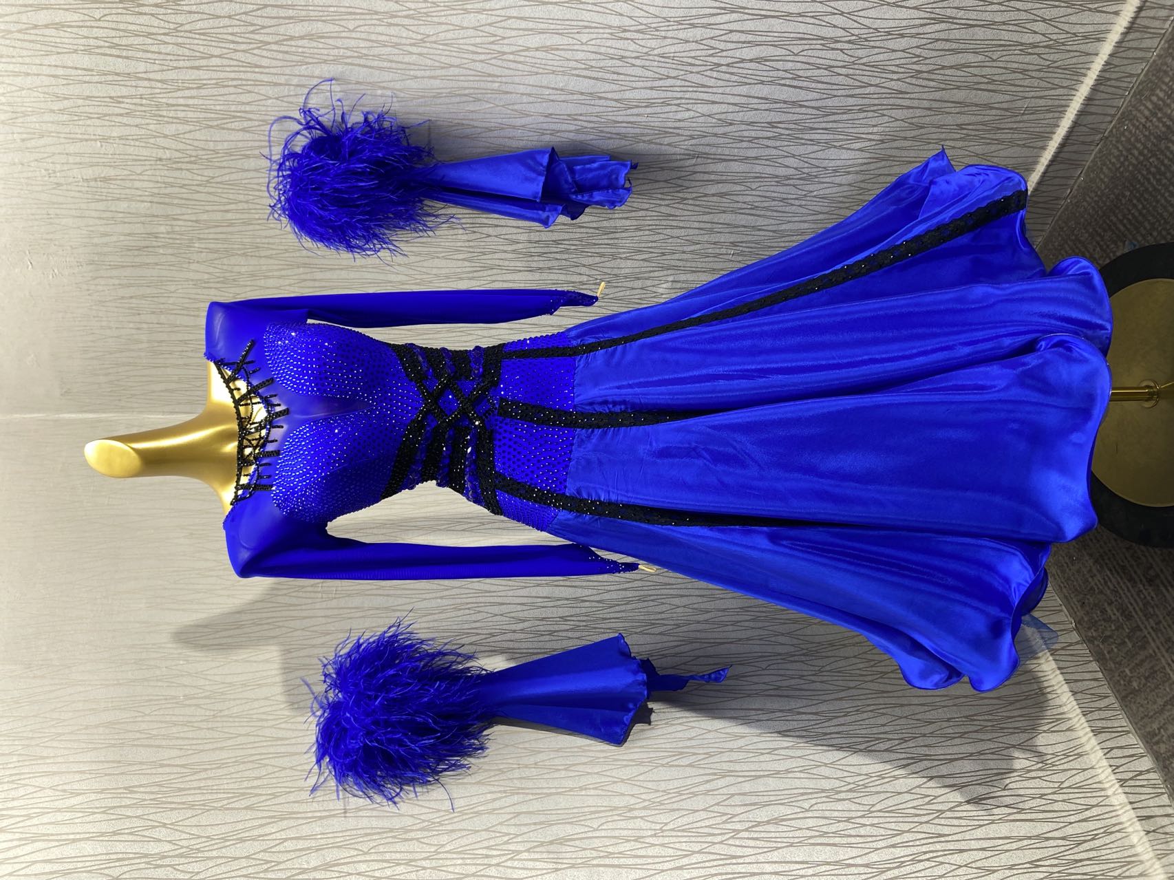 社交ダンスドレス・モダンドレス・オーダーメイド対応（競技・デモ用