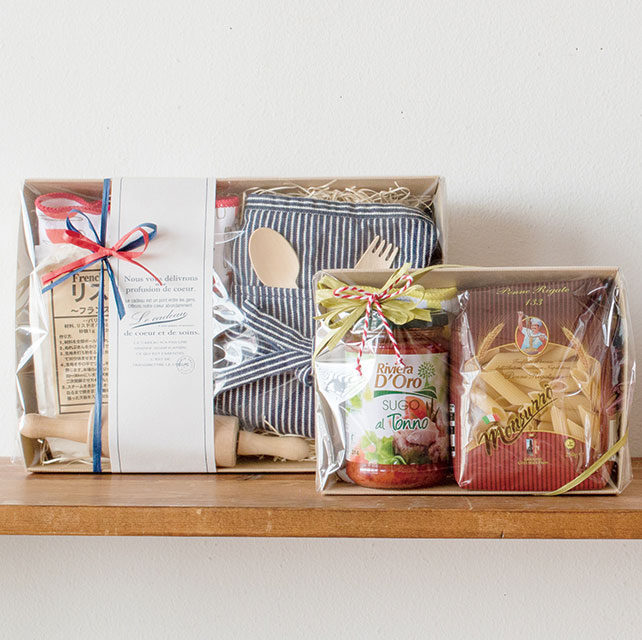 シンプルクオリティペーパーギフトトレイ-1(W280(260)×D200(180)×H80