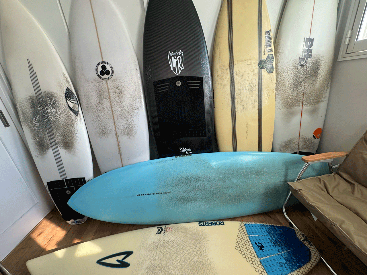 超小波でも遊べるミックファニングソフトボードのLITTLE MARLEY