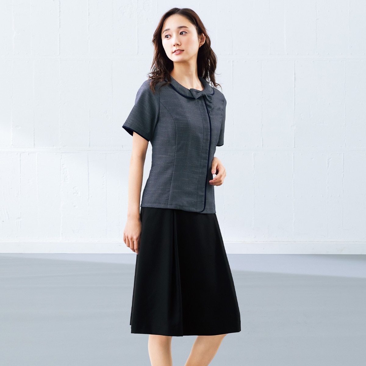 FS46011 脇ゴムプリーツスカート（58cm丈）｜医療用白衣・介護