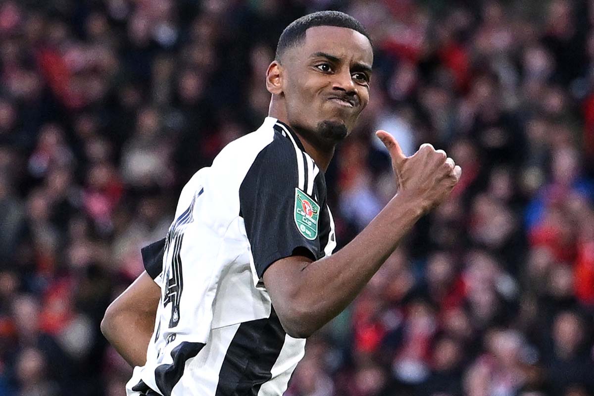 コース完璧、威力抜群！ ニューカッスルFWのゴールが凄すぎる