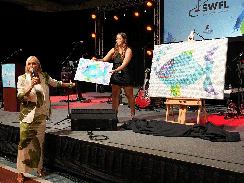 Iowa Women's Golfer Kaitlyn Hanna Turns Golf Tees Into Custom Art