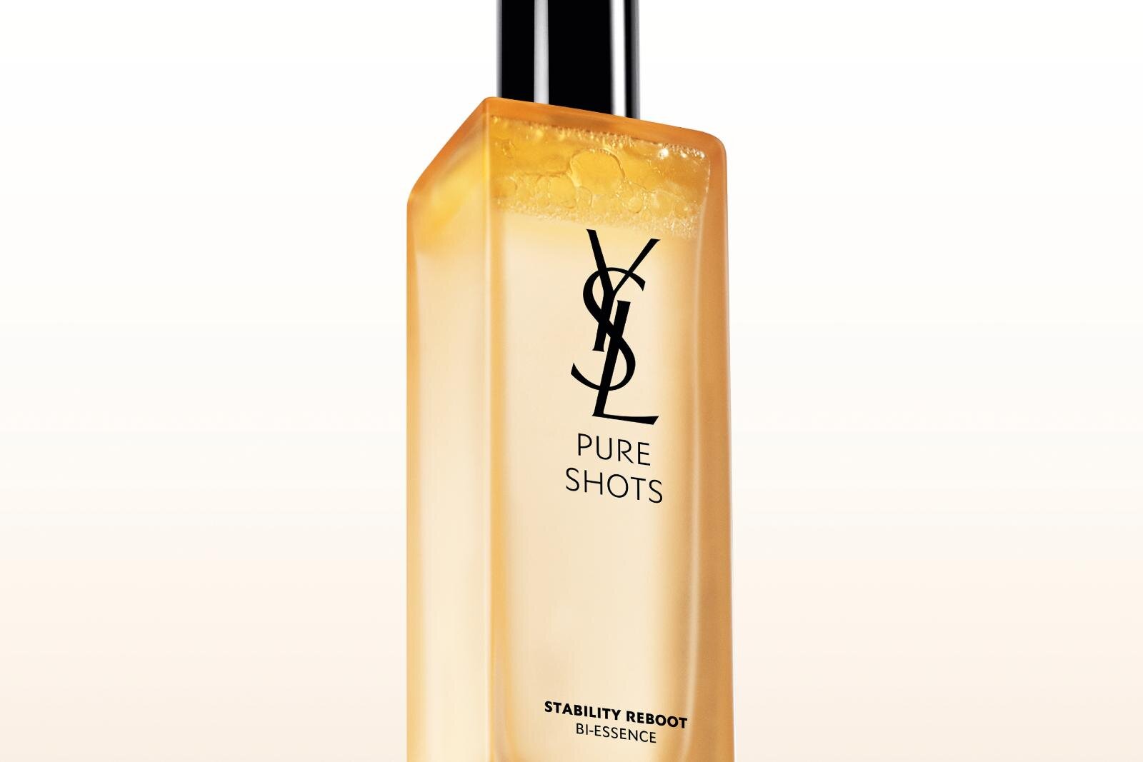 イヴ・サンローラン「ピュアショット」新作化粧水が25年秋に、‟すみ