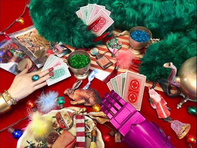 未来のハートウォーミングクリスマス」 阪急うめだ本店で、蛇口から