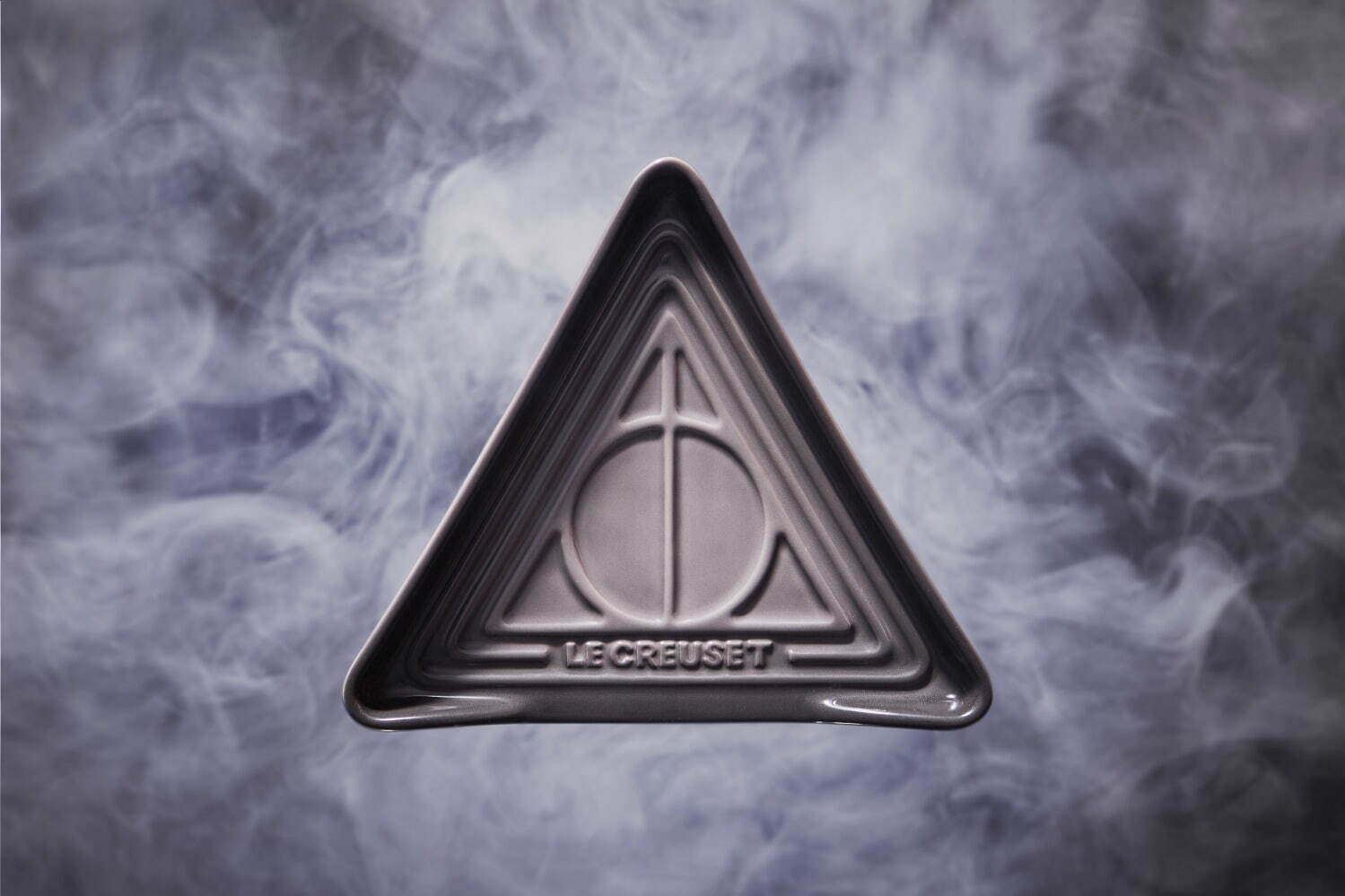 ル・クルーゼ「ハリー・ポッター」のホーロー鍋、“ホグワーツ特急