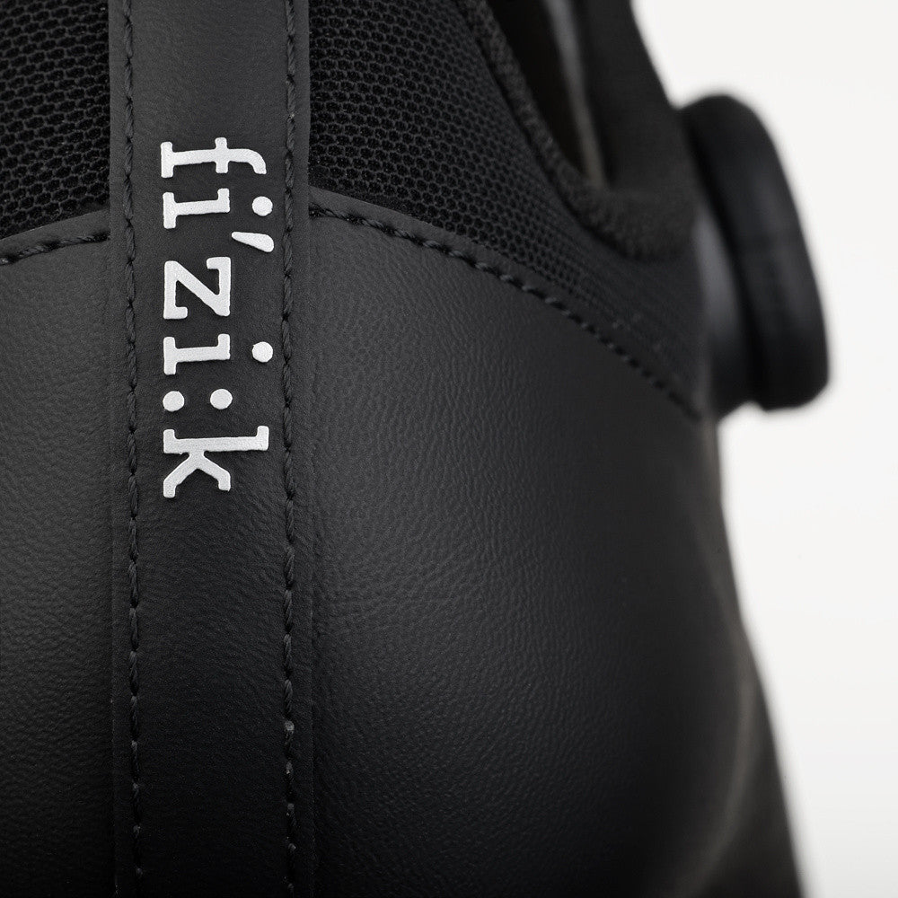 Vento Omna Wide Black/Black - Fizik