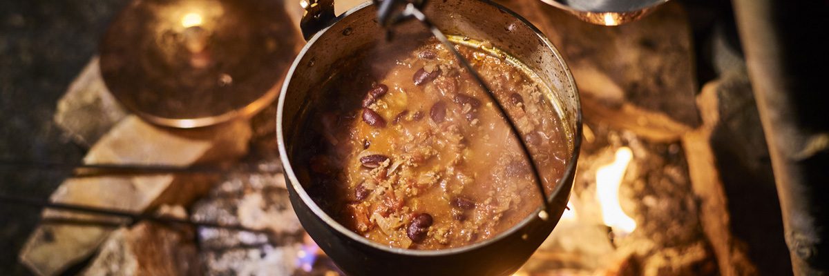 コッパーオークポット｜製品を見る｜薪⽕の総合商社 ファイヤーサイド