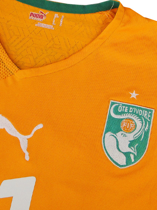 プーマ) PUMA/10/11コートジボワール代表/ホーム/半袖/ドログバ/736014