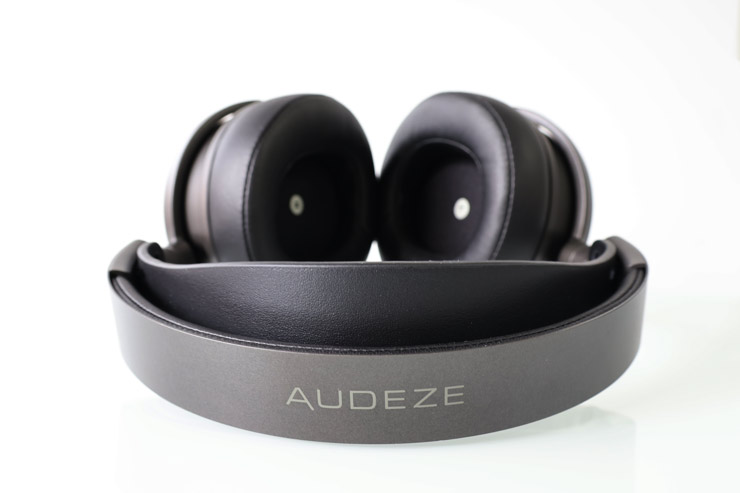 AUDEZE Maxwell for PlayStaion レビュー | 多彩な重低音と高解像度な