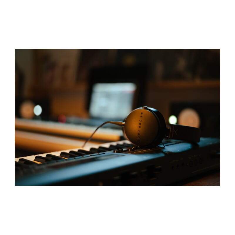 beyerdynamic DT 700 PRO X [737704] 新品｜フジヤエービック