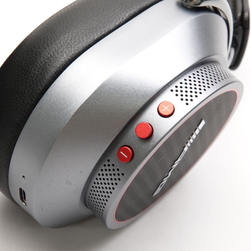 Master & Dynamic MW75 Mercedes-AMG AB+ランク 中古｜フジヤエービック