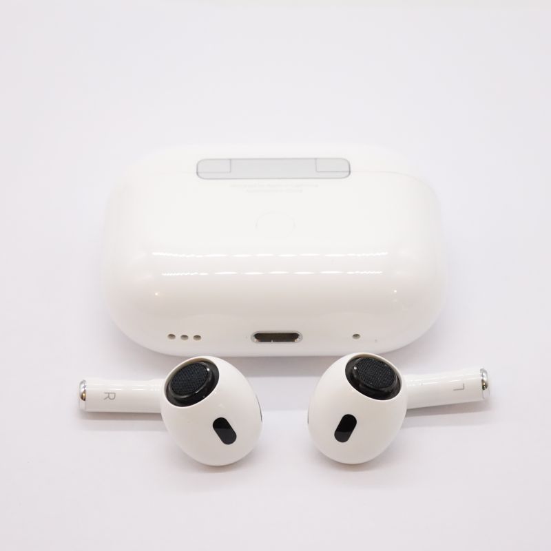 Apple AirPods Pro(2G)(Lightningケース付) [MQD83J/A] AB+ランク 中古