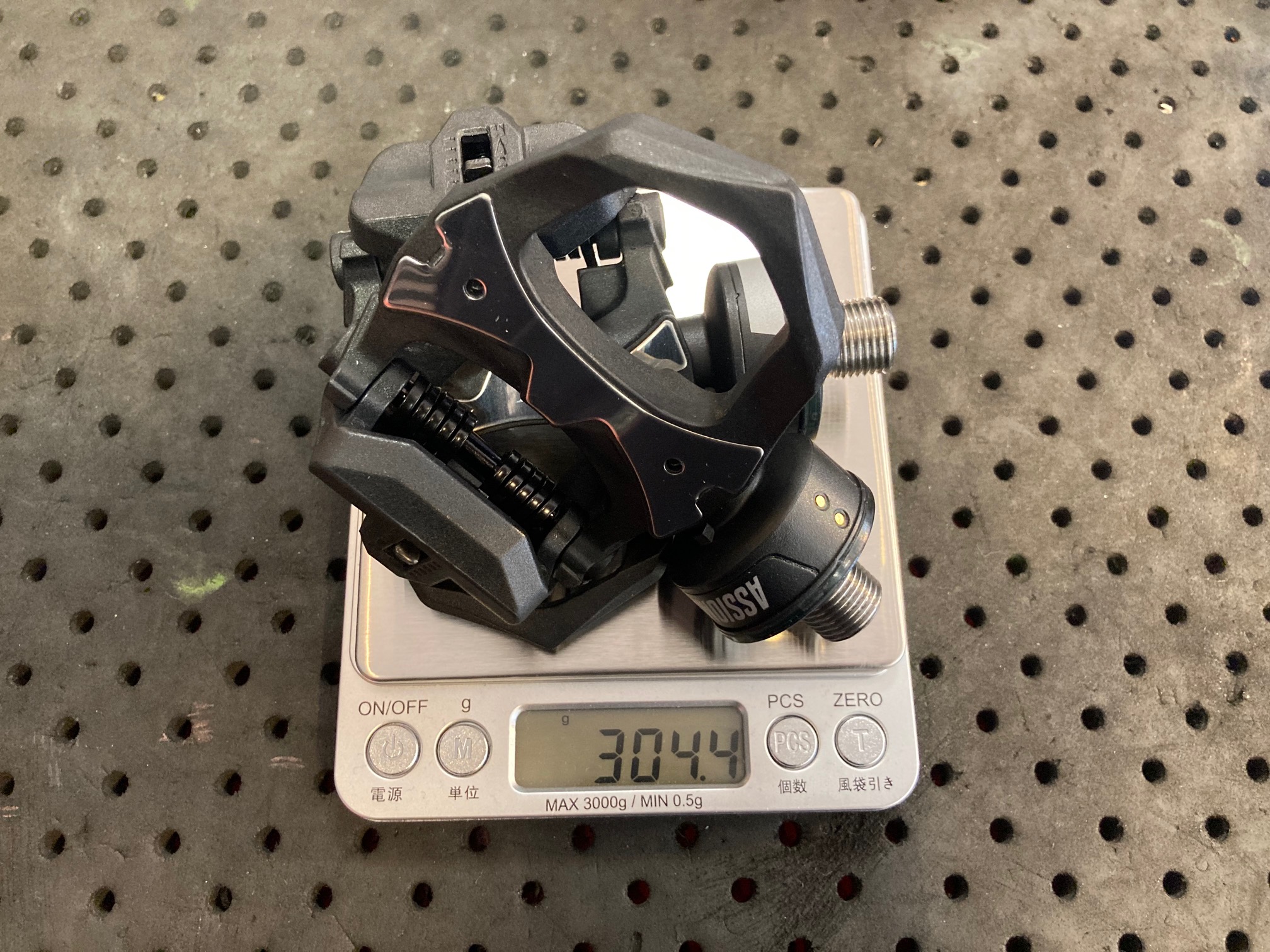 新世代ペダル型パワーメーター ”ASSIOMA” ご用意しております | 風魔