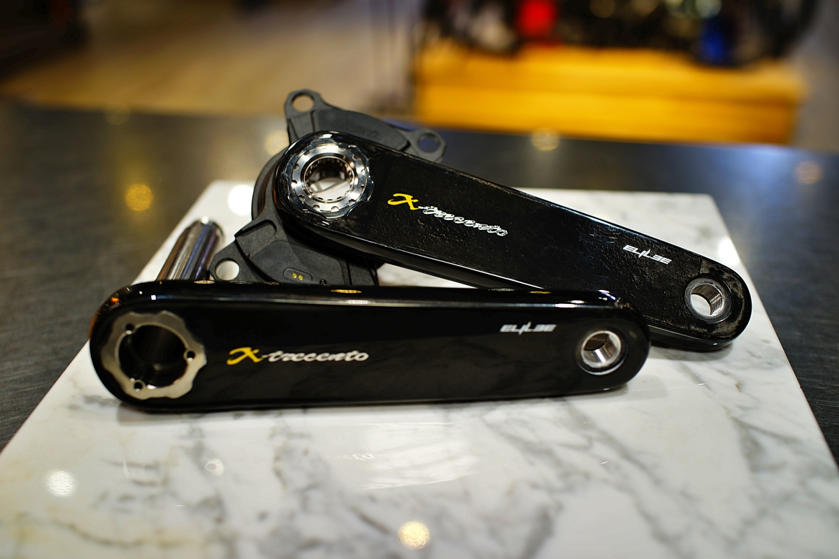 話題の超軽量カーボンクランク＆パワーメーター「ELILEE（エライリー