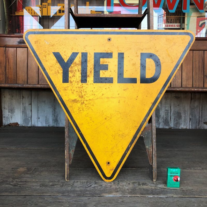 Vintage Road Sign YIELD (T221) - 2000toys Antique Mall