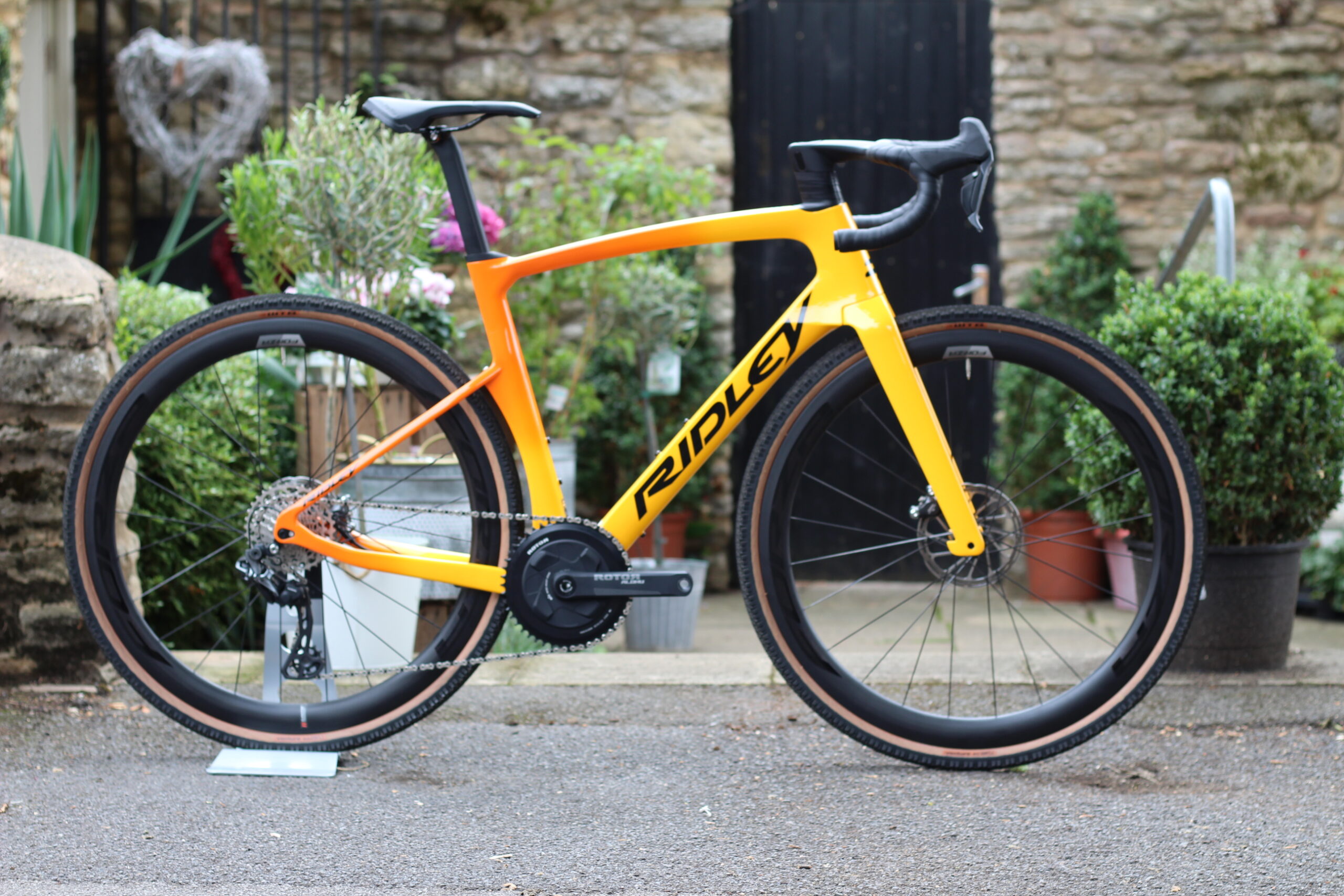 Ridley Kanzo Fast Pureline Fade GRX Di2 with Classified system