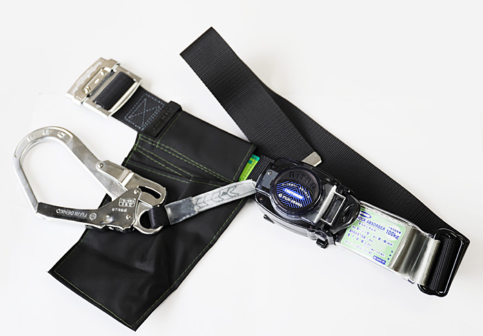 新規格】【墜落制止用器具】ツヨロン 巻取り式安全帯 TB-RN-590