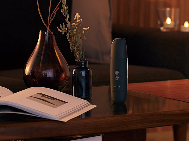 ピーリング＆超音波美顔器 KBE-2740/K｜エステアイテム｜フェイスケア