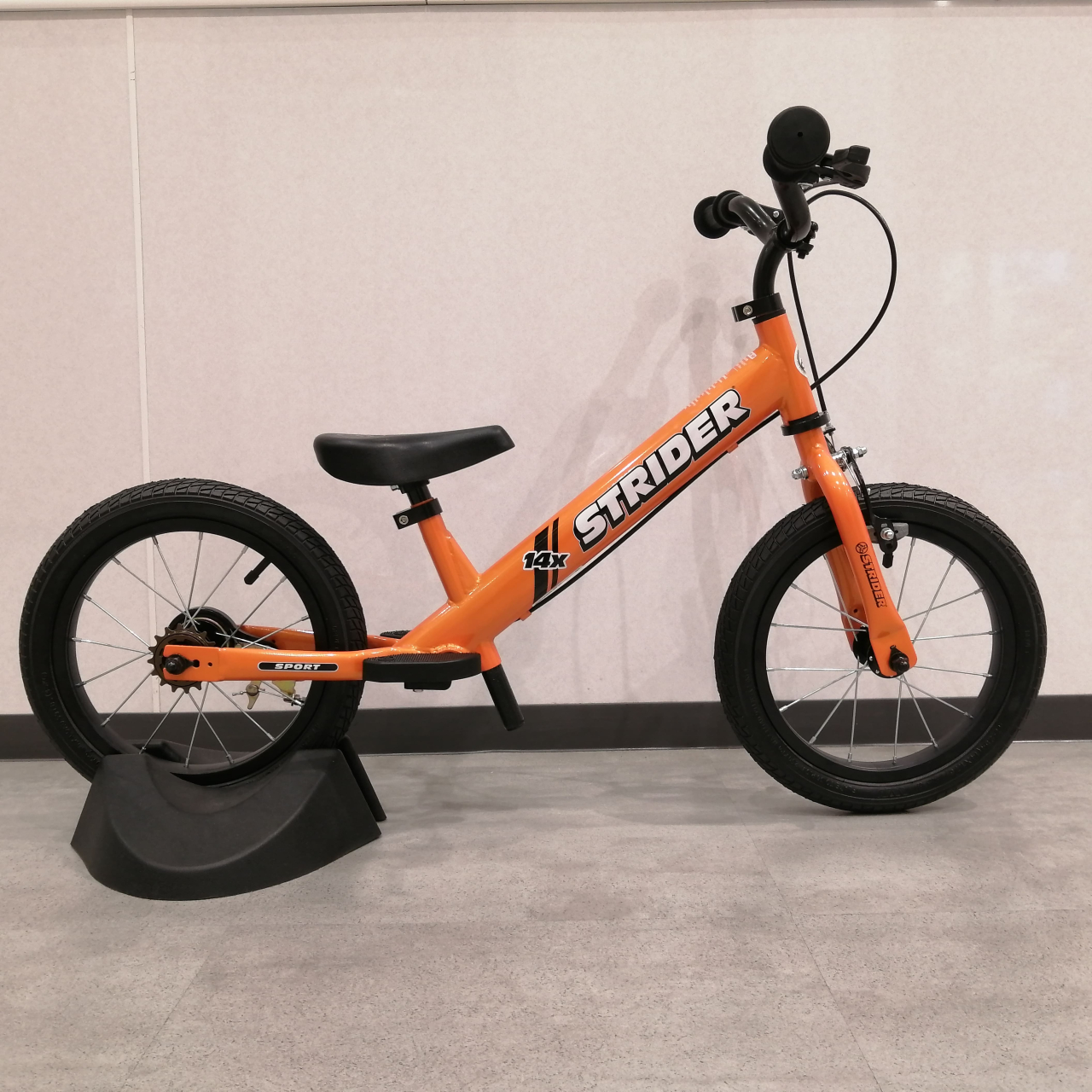 サンタさん必見👀「ストライダー14x」 | コンズサイクルのスタッフ