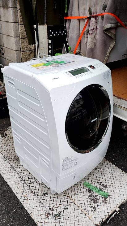 TOSHIBA（東芝）9.0㎏ ドラム式洗濯乾燥機 TW-Z9500L 2013年製を和光市