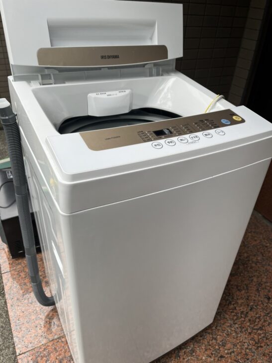 アイリスオーヤマ洗濯機6kg予約タイマー機能 風乾燥機能付き 2021年製