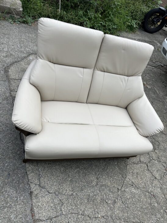 ノーブランドのリクライニングソファベッドを無料でお引取！大田区へ