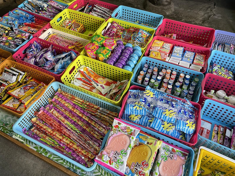 懐かしの駄菓子屋さん きんぎょや（川崎） 特集 | カナロコ by 神奈川新聞