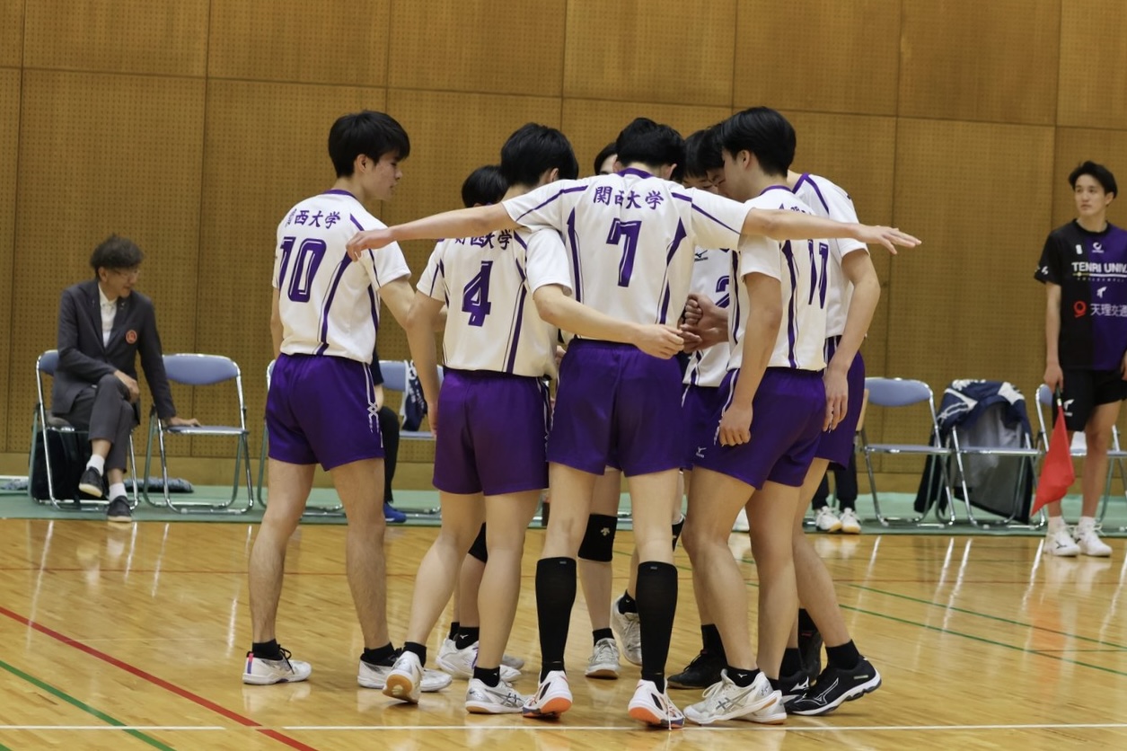バレーボール部 | クラブ一覧│関西大学 スポーツ振興グループ
