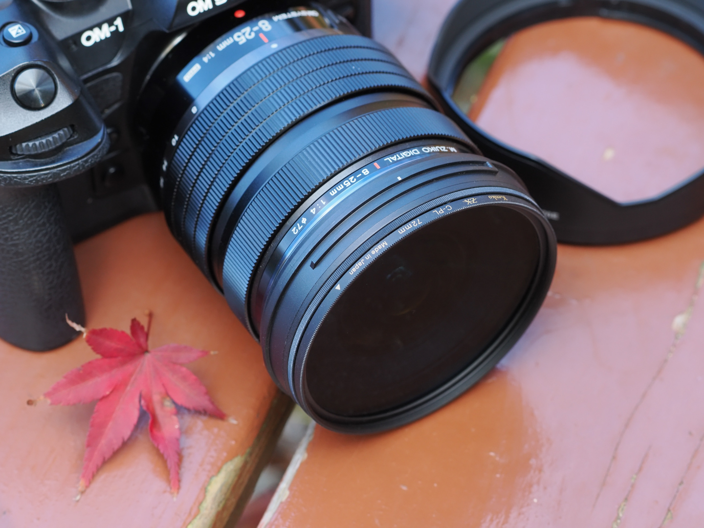 日常使いが可能な超広角ズーム OM SYSTEM M.ZUIKO DIGITAL ED 8-25mm