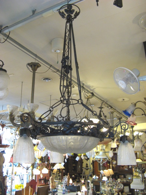 フランス アンティーク Noverdy アイアン 4灯 シャンデリア | キヤ