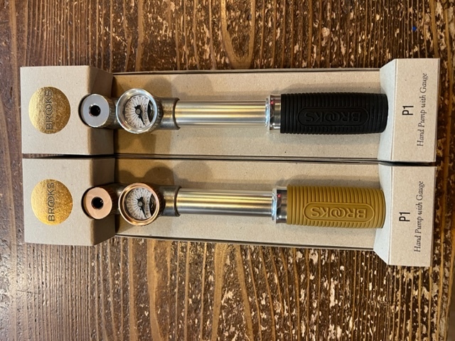 ブルックス（ブルックス） P1 HAND PUMP WITH GAUGE - HAPPY BIKES