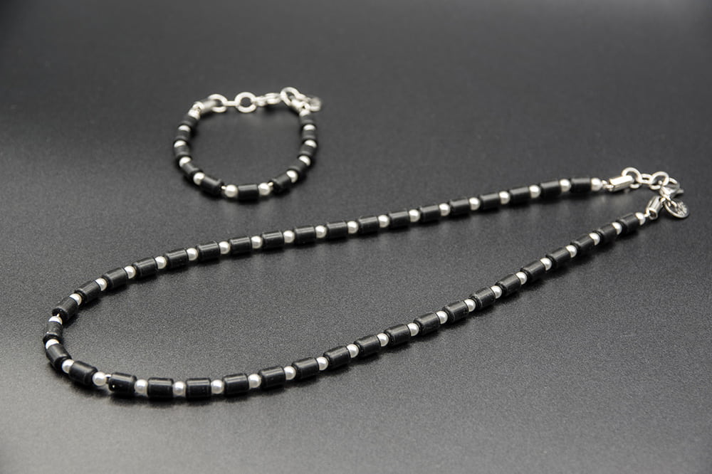 値下げHEARTZ ハーツ ネックレス メタリックネックレスⅠ（ワン）スポーツ