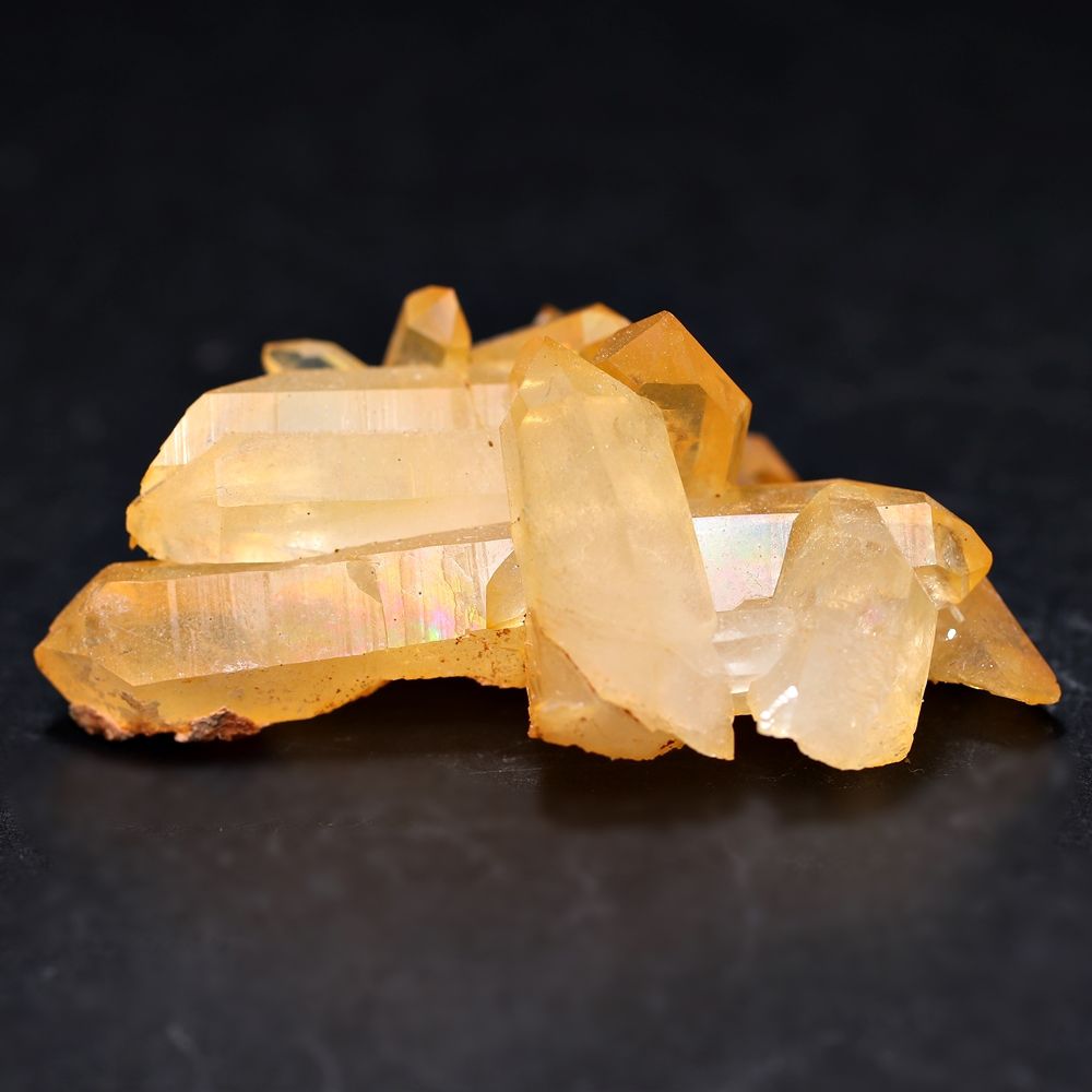 高品質]アメリカ/アーカンソー州産水晶クラスター/原石（ゴールデン