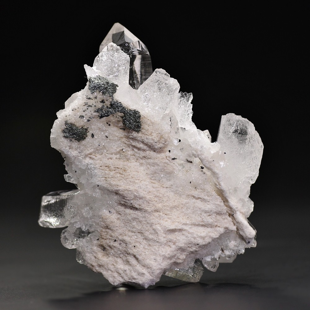 ガネッシュヒマール産ヒマラヤ水晶クラスター/原石（希少な透明