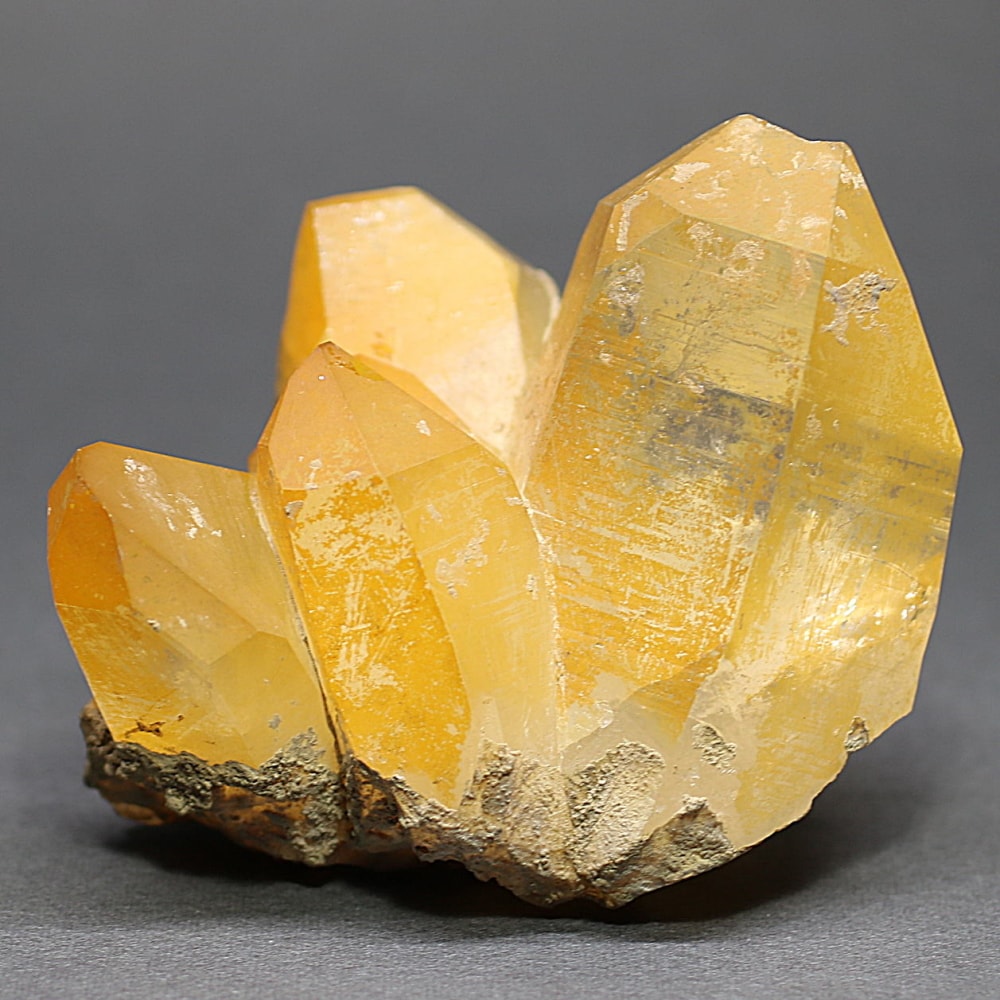 特別価格]ガネッシュヒマール/ヒンドゥン産ヒマラヤ水晶クラスター