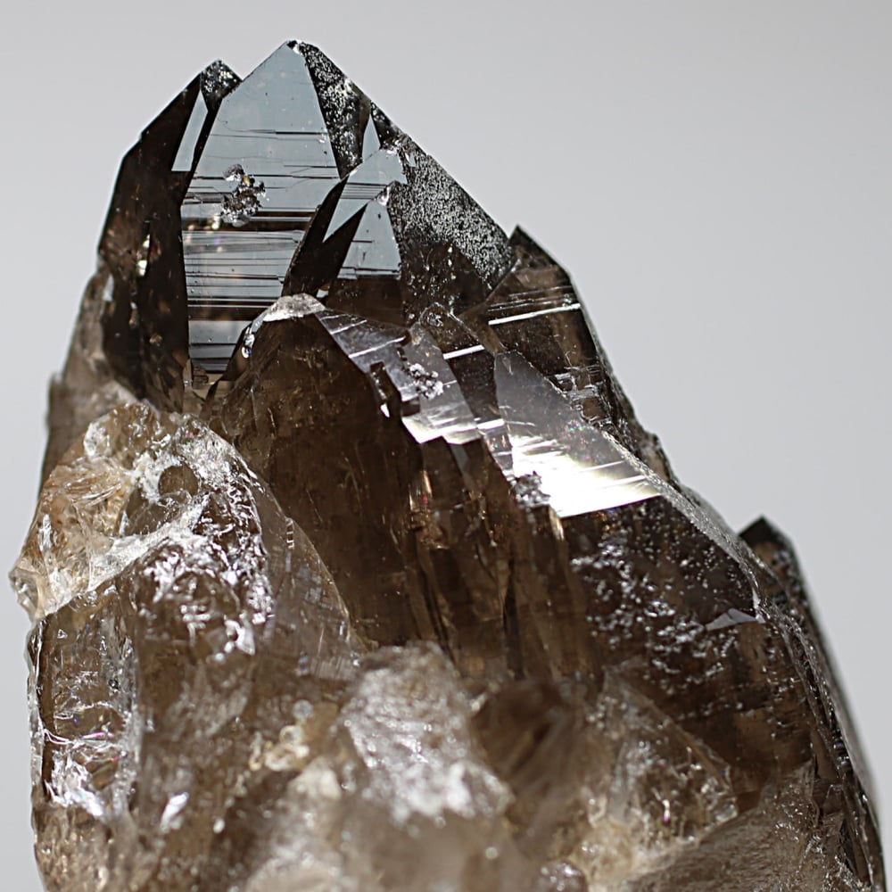 ネパール/ガウリシャンカール産ヒマラヤ水晶クラスター/スモーキー