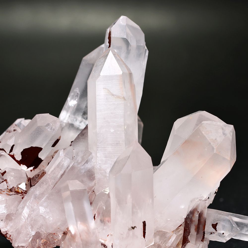 特別価格]マダガスカル産水晶クラスター/ピンク（原石241g・ウィンドウ