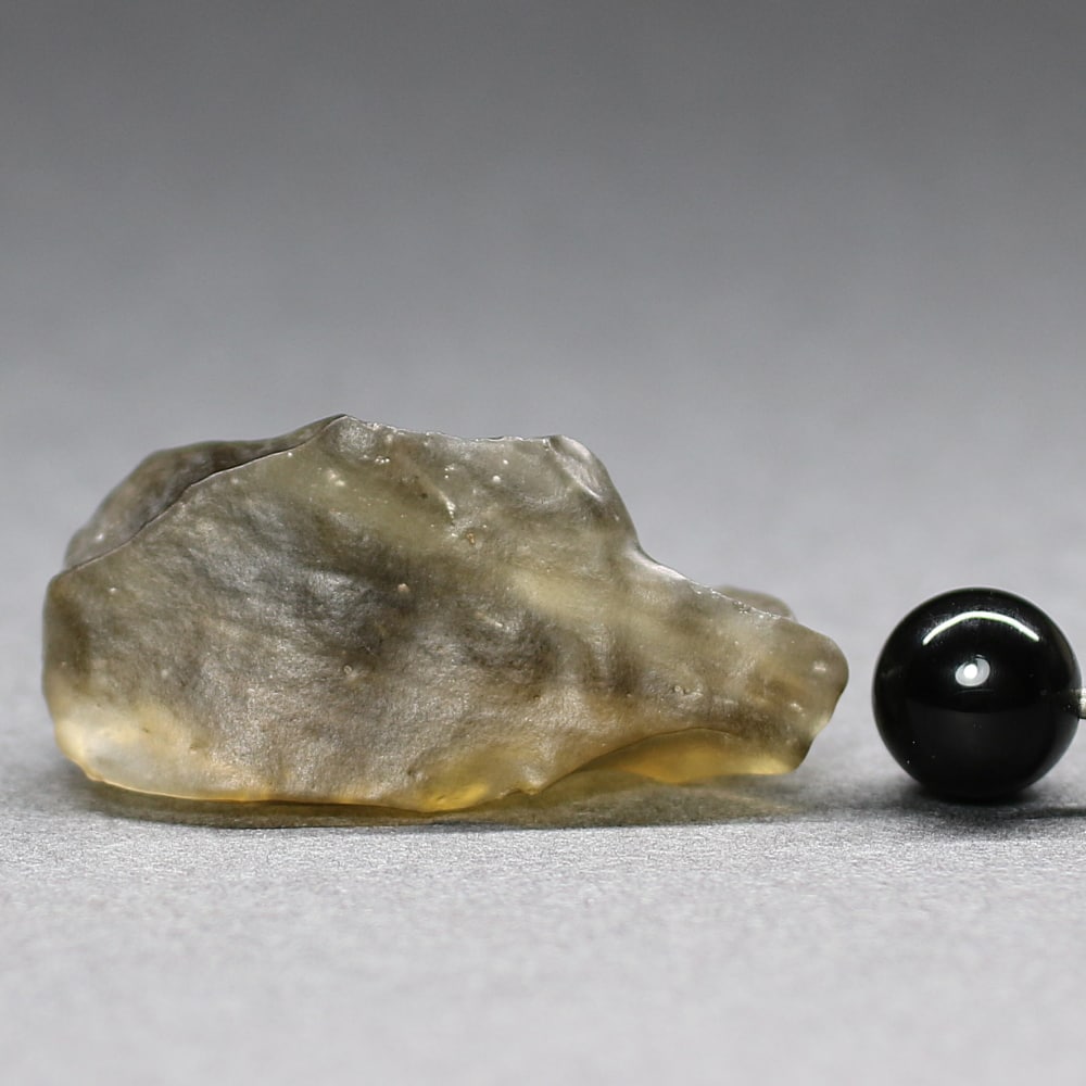 希少・高品質++]天然ブラックリビアングラス原石（15.1g） - 埼玉県