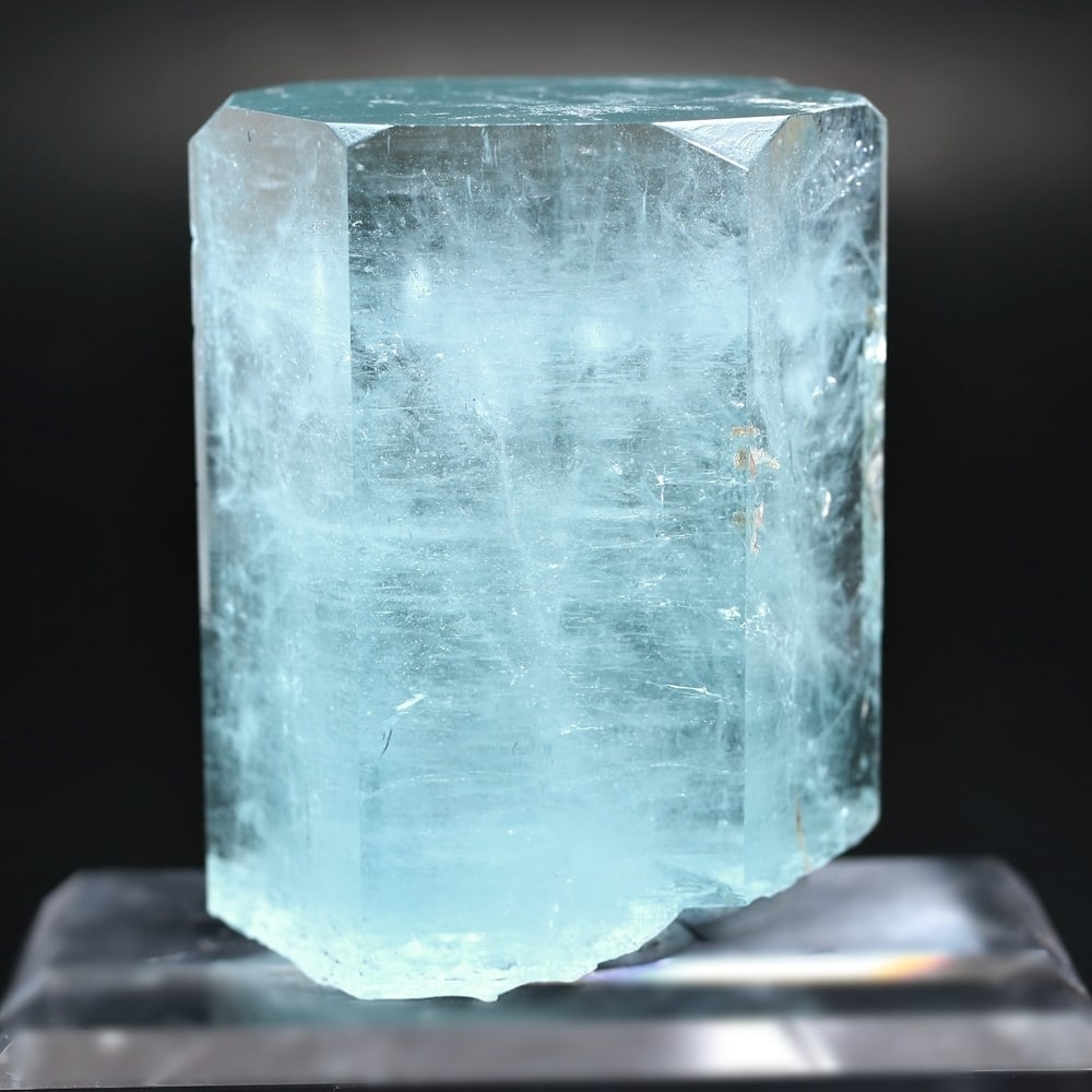 トップクォリティ]パキスタン産アクアマリン極太単結晶（このサイズで