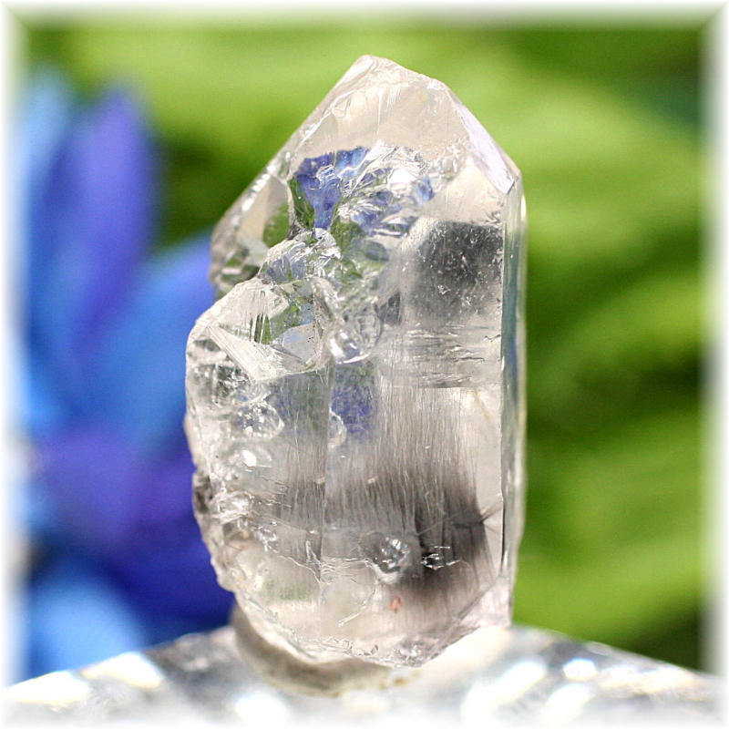 ブラジル産]プラチナルチルクォーツ原石ナチュラルポイント