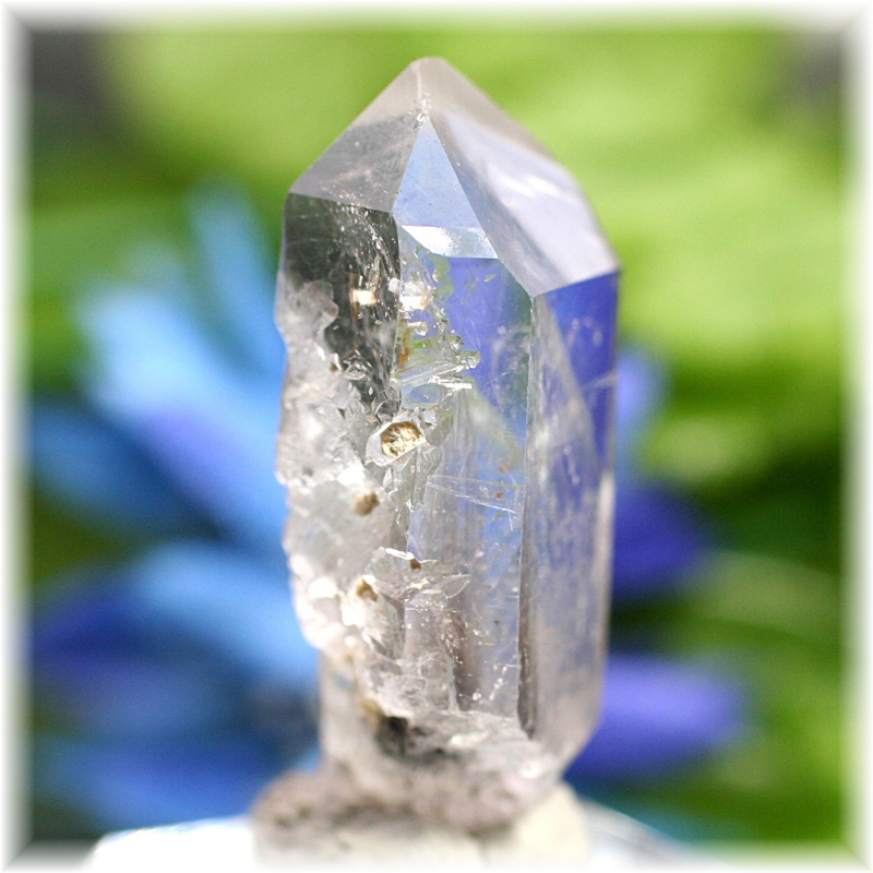 ブラジル産]プラチナルチルクォーツ原石ナチュラルポイント