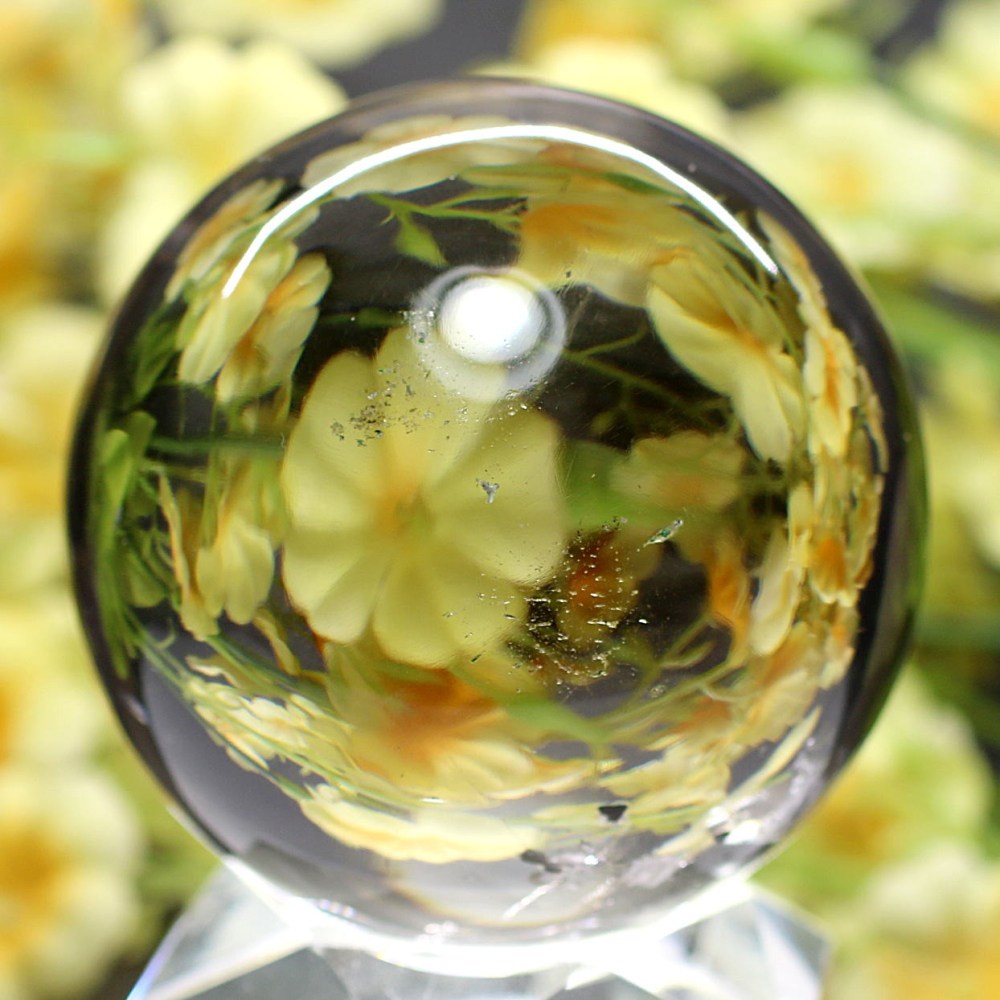 ガネッシュヒマール産]ヒマラヤ水晶丸玉/スフィア（ヘマタイト