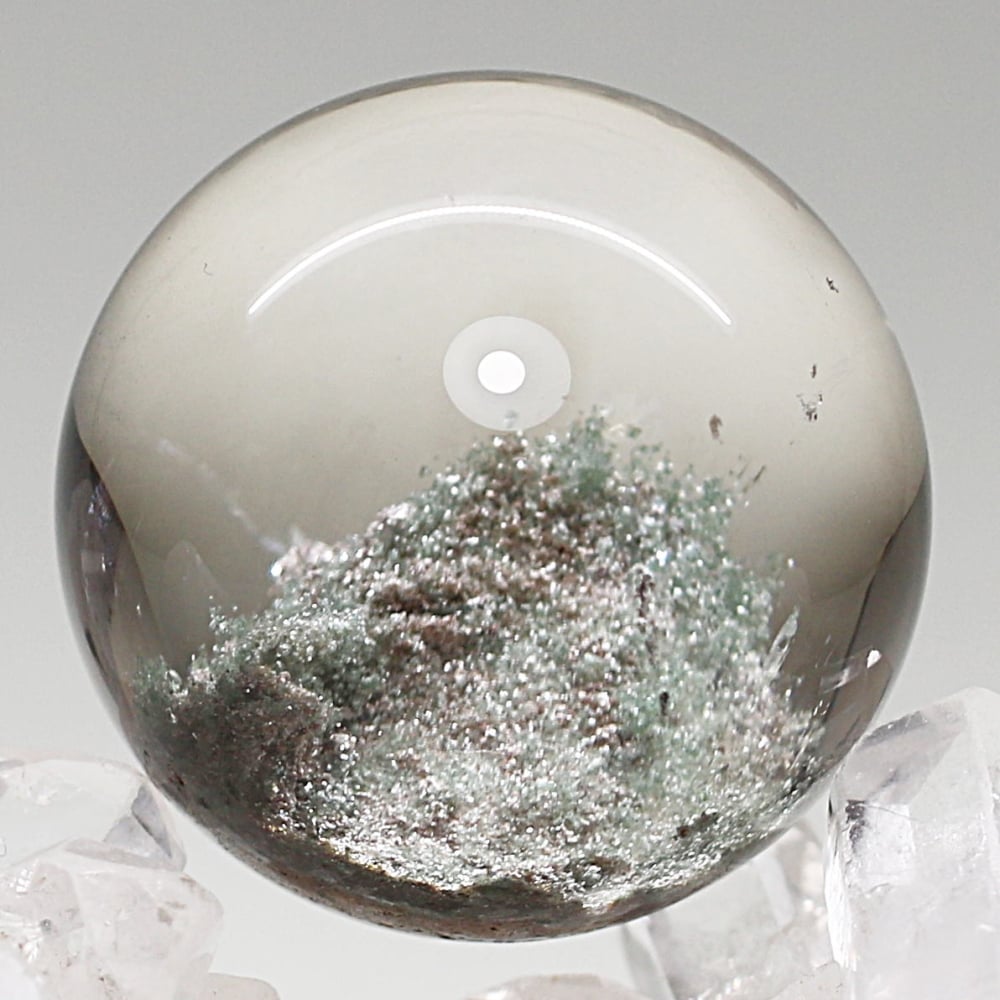 トップクォリティ]ガーデンクォーツ丸玉/ガーデン水晶スフィア（球体