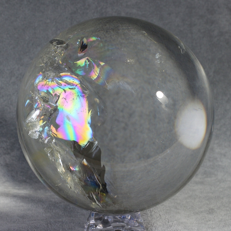 スーパートップクオリティ]レインボー水晶丸玉/アイリスクォーツ