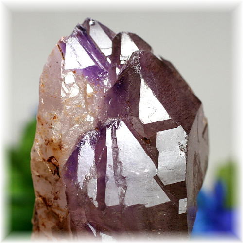 マダガスカル産]ゲーサイトインアメジストエレスチャル原石 - 埼玉県