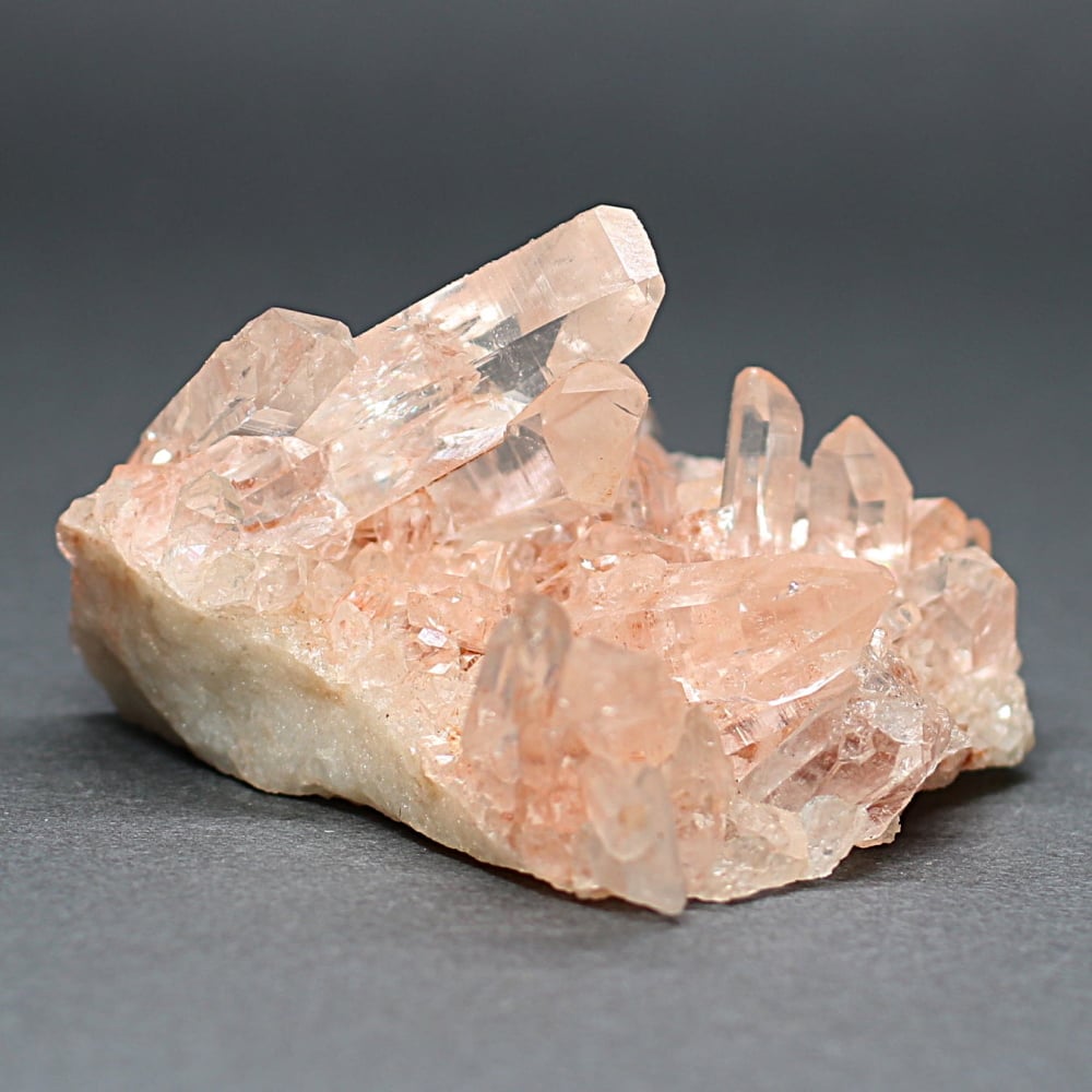 高品質]インド/マニカラン産ヒマラヤ水晶クラスター/原石小さめサイズ